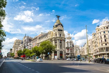Tuinposter Metropolis hotel in Madrid, Spanje © Sergii Figurnyi
