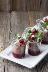 Mousse auf Chocolat im Becher