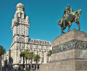 Palacio Salvo in Montevideo, Uruguay High Definition 