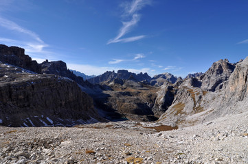 Dolomites  / The Dolomites  are a mountain range located in northeastern Italy. They form a part of the Southern Limestone Alps and extend from the River Adige to the Piave Valley.