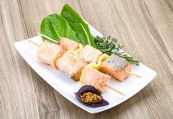 Salmon skewer