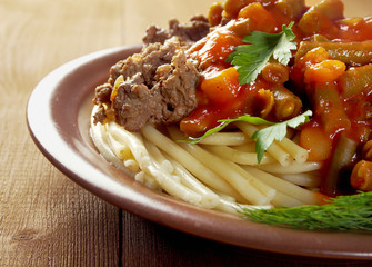  pasta with beef  tomato sauce