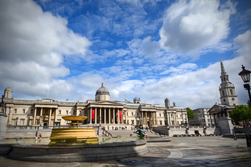 The National Gallery is an art museum in Trafalgar Square in the City of Westminster, in Central London. - obrazy, fototapety, plakaty