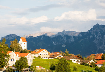Obraz premium Village of Hopen in the alps of Bavaria