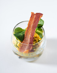 Speckship mit Reissalat als Vorspeise