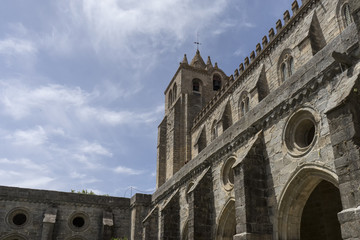 Fototapeta na wymiar Catedral de Évora, Portugal
