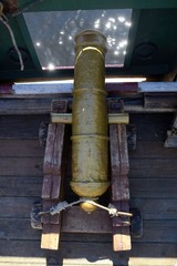 Old ship gun by the ship, the top view