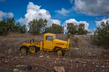 Obraz premium Classic Car Decays