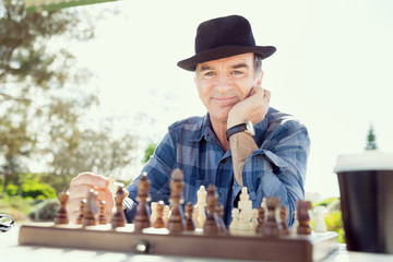 Thinking chess strategy