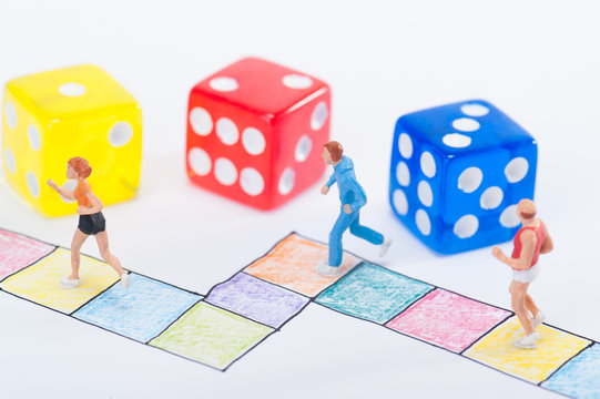 人生ゲーム Images Browse 39 Stock Photos Vectors And Video Adobe Stock