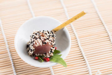 Thunfisch Sushi als Fingerfood