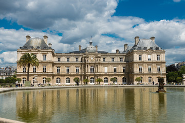 Fototapeta na wymiar The beautiful view of the Luxembourg Gardens in Paris, France