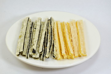 fish seasoning line on dish