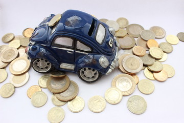 piggy banks and save money 