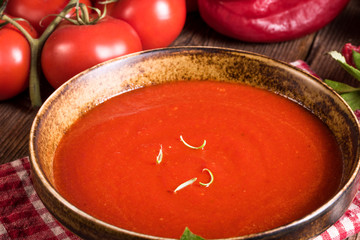 Rustic tomato soup