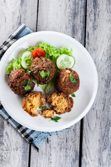 Chickpea falafel balls with vegetables