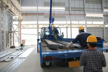 truck mounted with worker