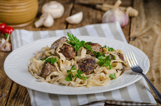 Homemade tagliatelle with meat balls