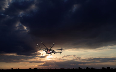 Fototapeta na wymiar Octocopter, copter, drone