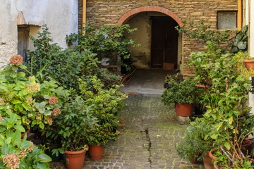 Fototapete Rund Schlafzimmer Bergdorp Aritzo op Sardinië  © John Hofboer