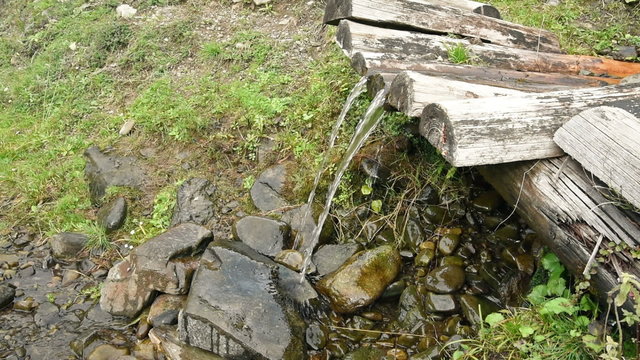 Clean Water Mountain Spring