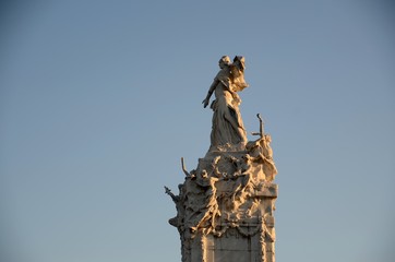 Fototapeta na wymiar Monumento de los españoles