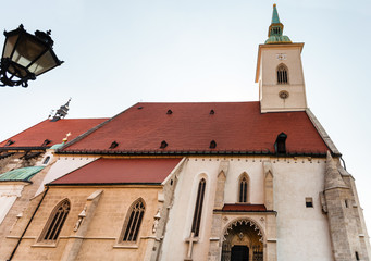 Fototapeta na wymiar view of St. Martin Cathedral in Bratislava