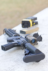 Obraz premium Close up of rifles with magazine.