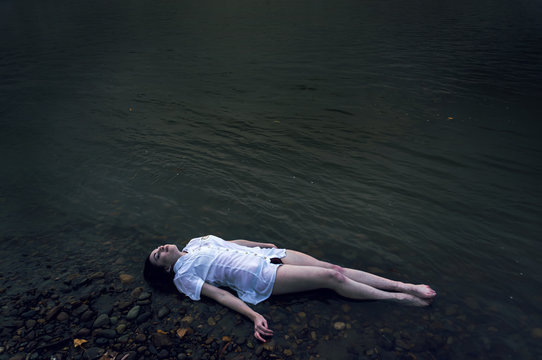 Dead Girl Lying On The Rock