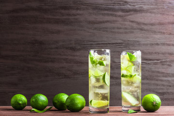 Fresh cocktail with lime slices