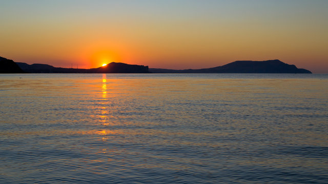 Fototapeta The sunrise over Sudak, Crimea