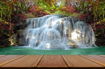 Foto op Plexiglas Beautiful scenic of waterfall with autumn forest. © areeya_ann