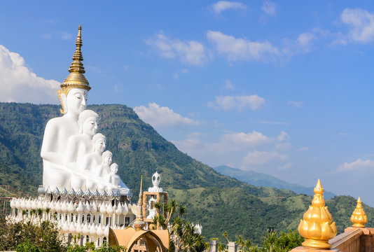 Multiple bhudda Sculpture in Thailand