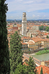 Blick auf den Duomo Santa Maria Matricolare