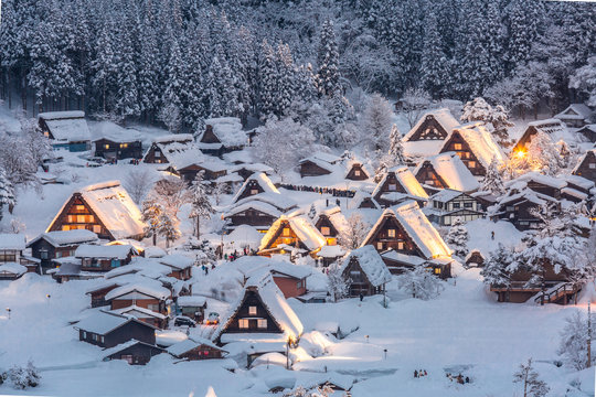 Shirakawago light-up