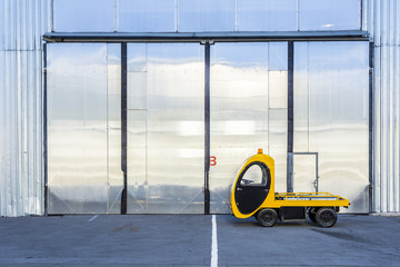 Electric car pickup truck with cargo platform 