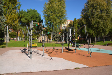 Obraz premium columpios en un parque