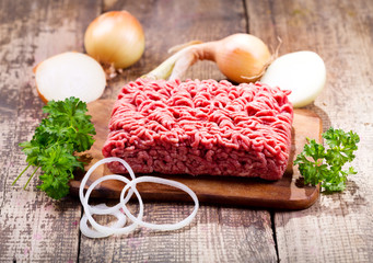 minced meat with vegetables