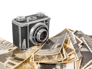 alter antiker Fotoapparat mit Bildern