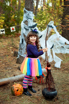 little girl in Halloween costume