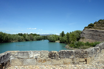 Fototapeta na wymiar Der Fluss Esera bei Graus Provinz Aragon