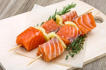 Salmon skewer