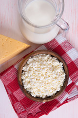 fresh cottage cheese and dairy products