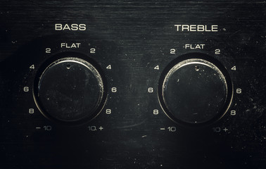 Bass And Treble on an Old Amp