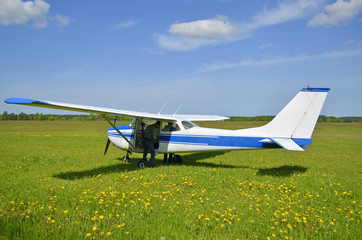 Fototapeta na wymiar Light private airplane Cessna 172 