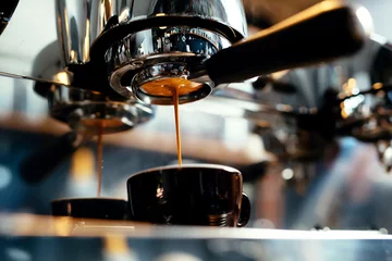 Foto op Plexiglas Preparing cup of cappuccino © baranq