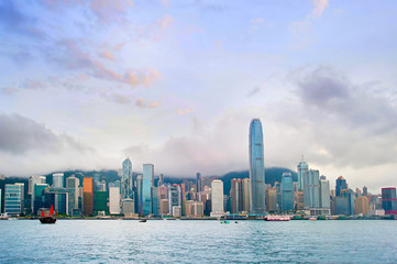Naklejka premium Hong Kong downtown at sunset