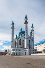 Fototapeta na wymiar Kul-Sharif mosque in Kazan, Tatarstan, Russia