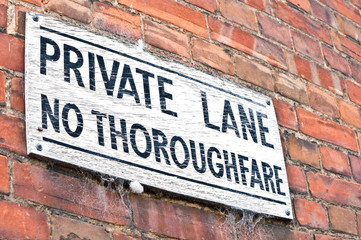 Private lane sign