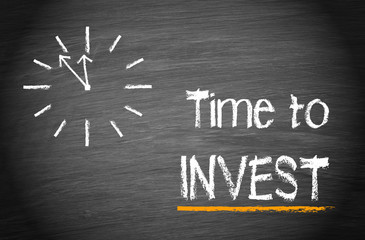 Time to invest - clock with text